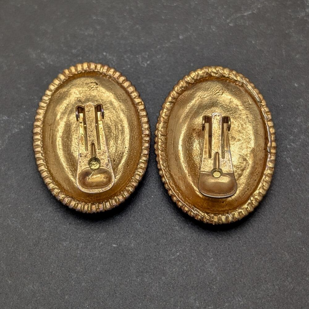 Vintage Clip On Earrings Extra Large 1.75" Oval Gold Tone & Dark Blue Enamel - Picture 5 of 5